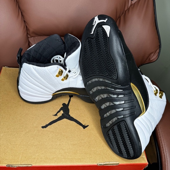 Jordan 12 Retro Royalty Taxi main image 4
